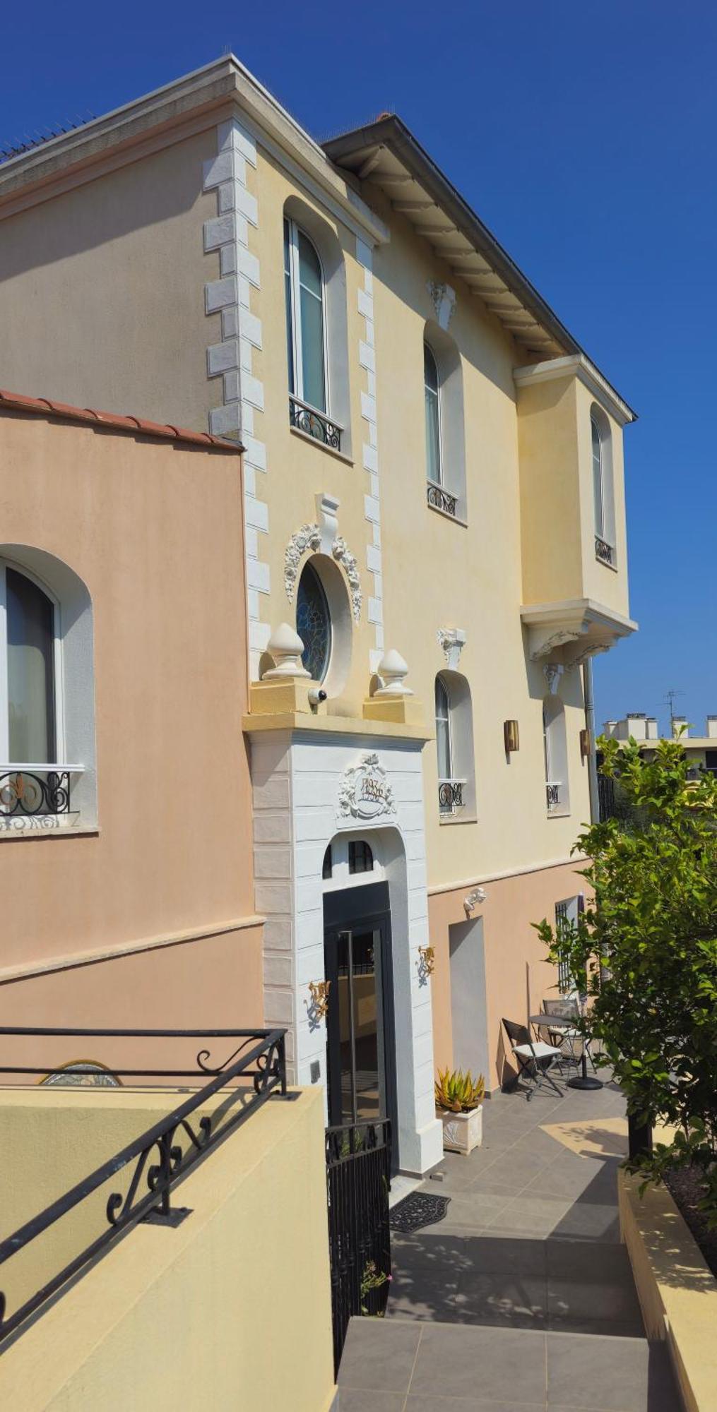 Grand T2 Meuble-Juan Pins-Logt8 Apartment Antibes Exterior photo